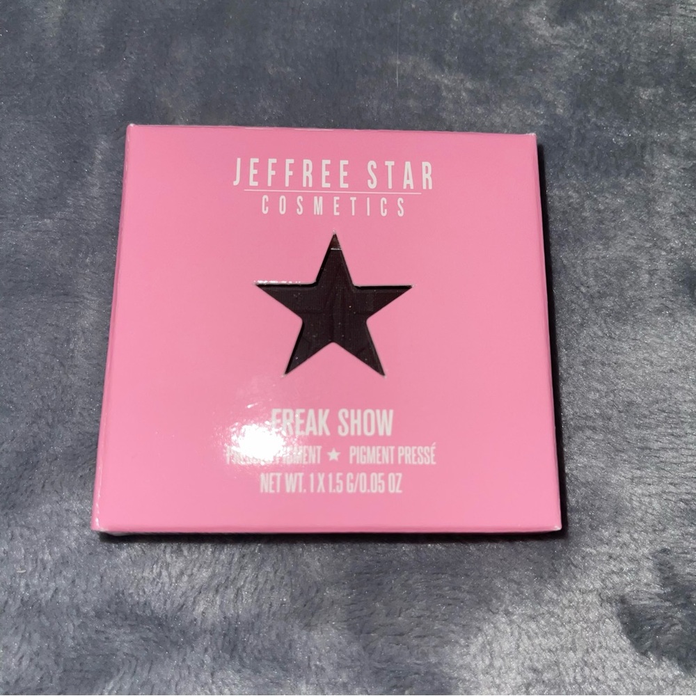 Jeffree Star Cosmetics Freak Show Single Pressed Powder
